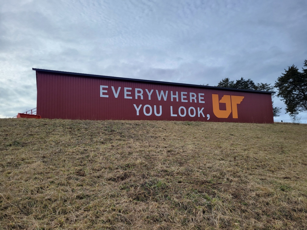 39th 'Everywhere You Look, UT' Mural on Barn at Friendship Acres Farm in  Giles County - UT System News